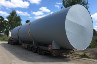 Новости — Отгрузка десяти стальных топливных 75 м3 резервуаров на нефтебазу в поселок Нурма, Ленинградской области — фото